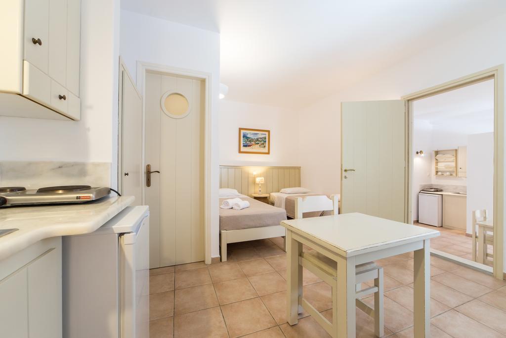 Rocco'S Studios Antiparos Room photo